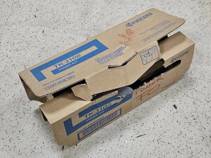 C-Ware: Beschädigte Verpackung